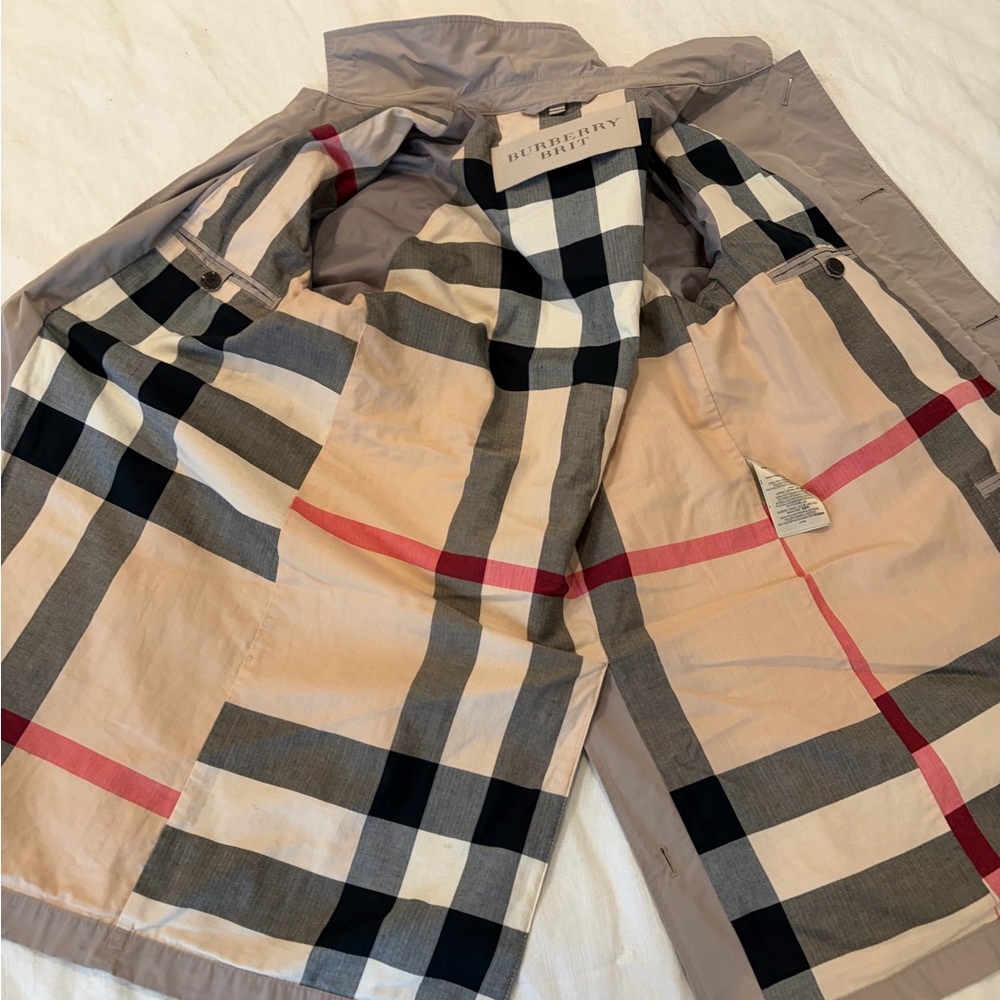 Burberry Men's Beige Trench Coat with Signature Check Lining - Picture 3 of 7